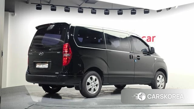 Hyundai The New Grand Starex id 4672831 из Кореи 12