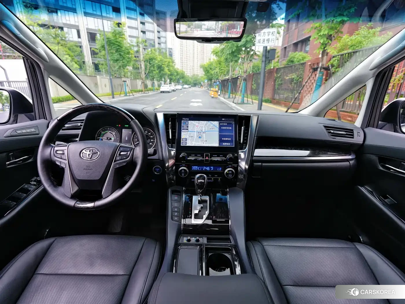 Toyota Vellfire 2022 Белый из Китая, фото 3