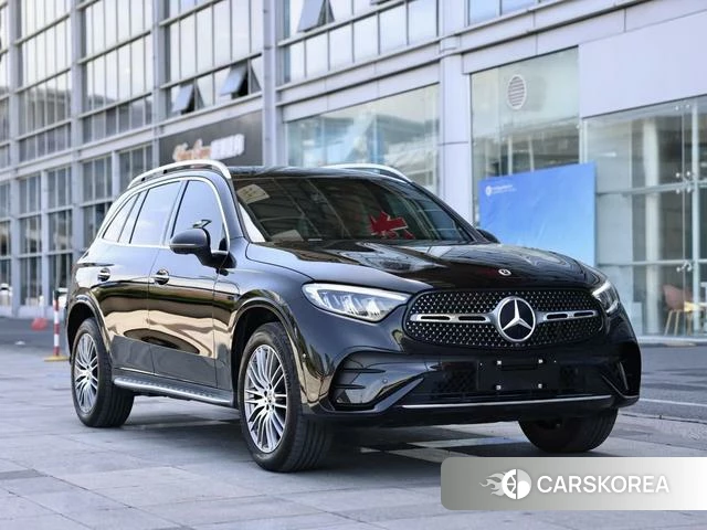 Mercedes-Benz GLC 2024 Черный из Китая, фото 2