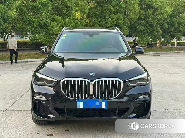 BMW X5 2021 Черный из Китая, фото 2
