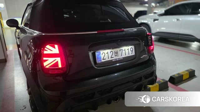 Mini Cooper S Convertible 2021 Темно-зеленый из Кореи, фото 2