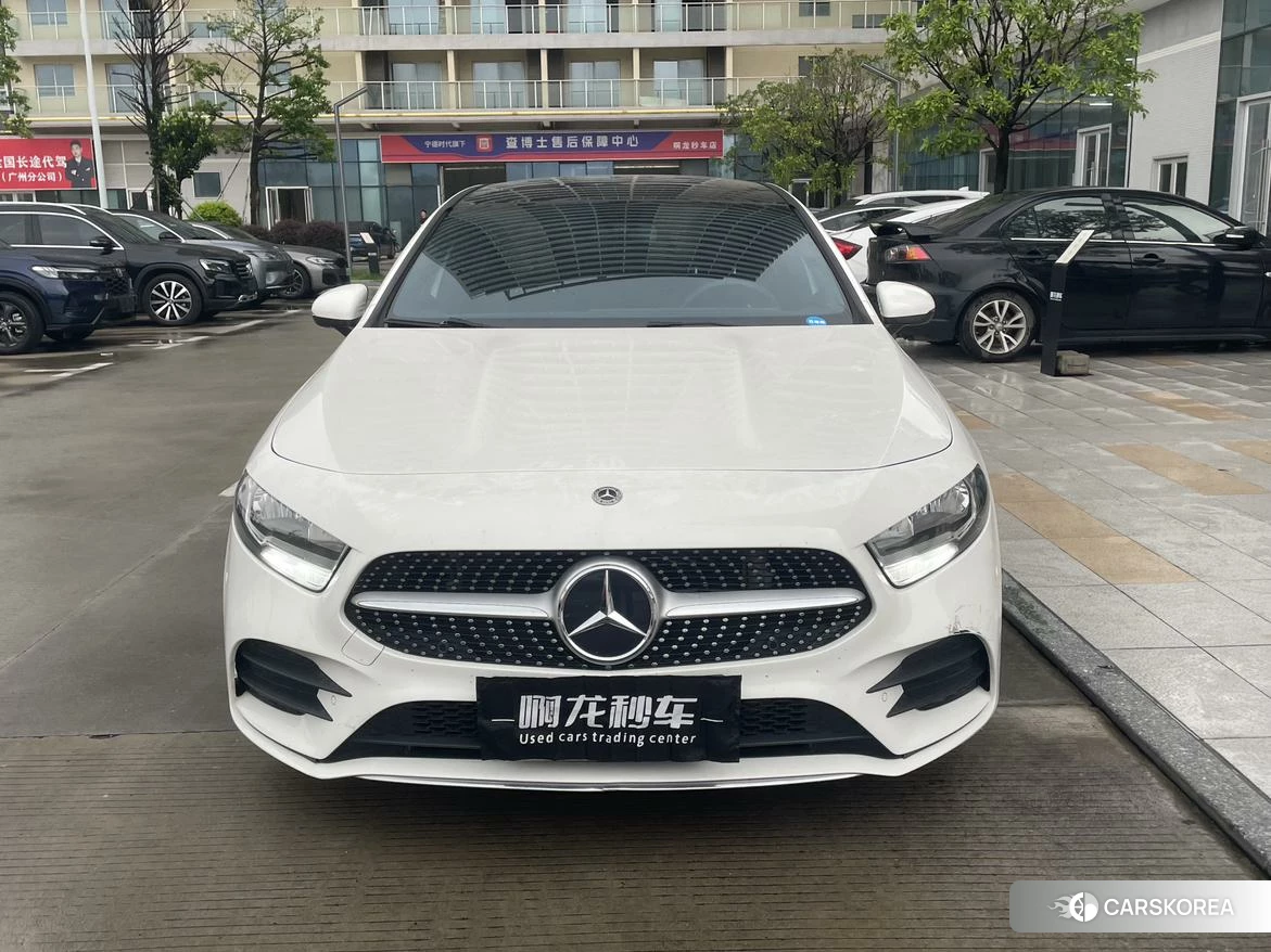 Mercedes-Benz A-Class 2021 Белый из Китая, фото 2