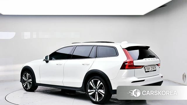 Volvo V60 Cross-Country 2nd Generation id 4923792 из Кореи 12