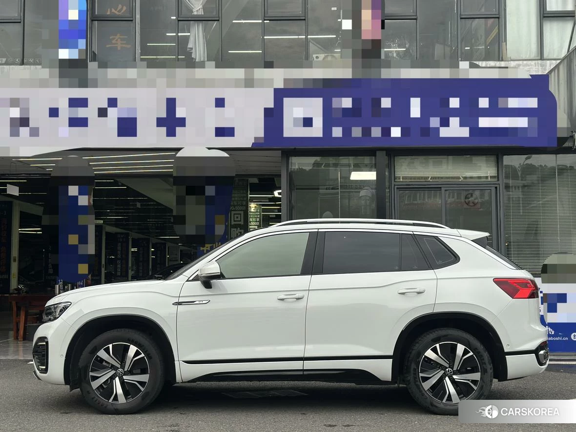 Volkswagen Tayron 2020 Белый из Китая, фото 2