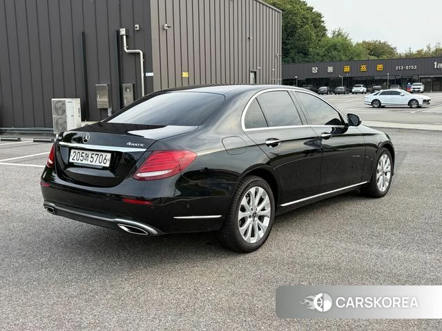 Mercedes-Benz E-Class W213 id 4918618 из Кореи 12