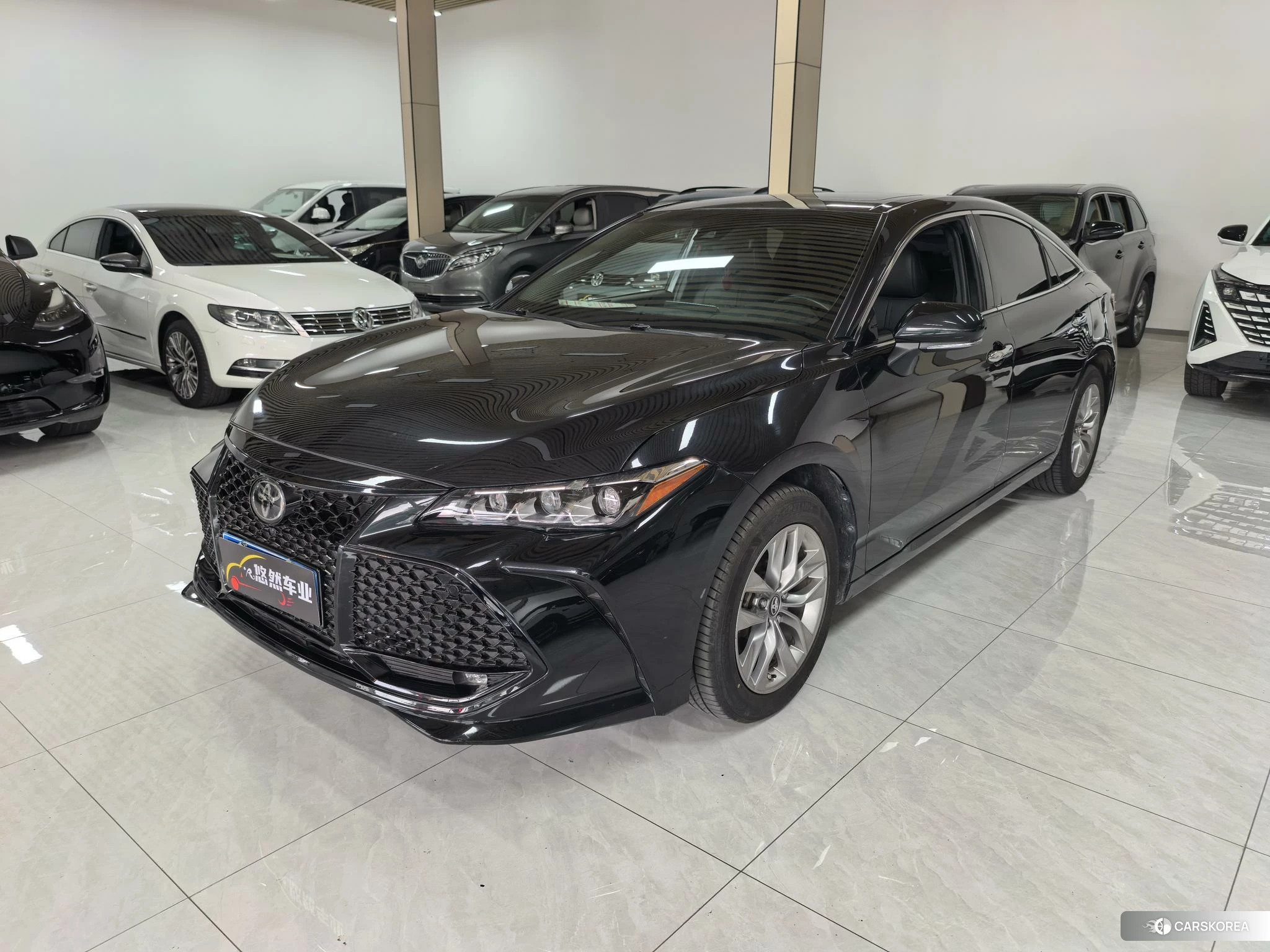 Toyota Avalon 2019 Черный из Китая, фото 2