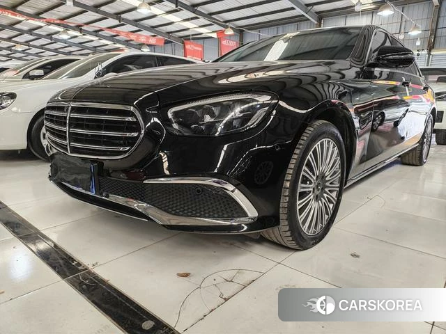 Mercedes-Benz E-Class 2021 Черный из Китая, фото 2