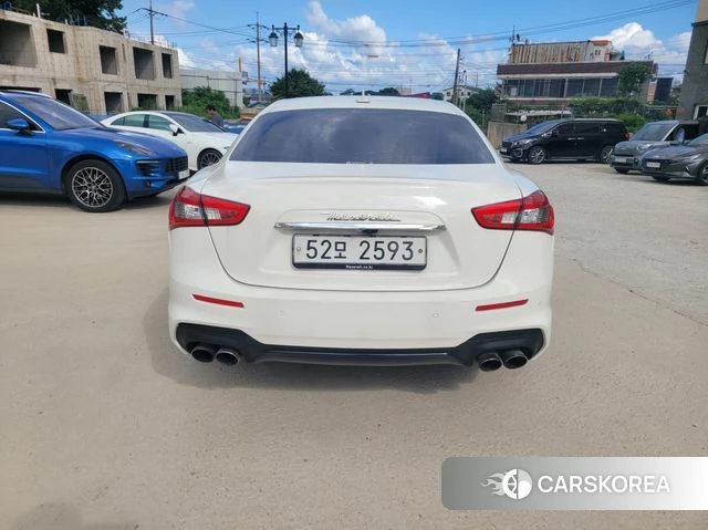 Maserati Ghibli id 4971111 из Кореи 7