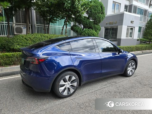 Tesla Model Y 2021 Синий из Кореи, фото 4