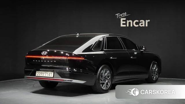 Hyundai Grandeur (GN7) id 4980895 из Кореи 12