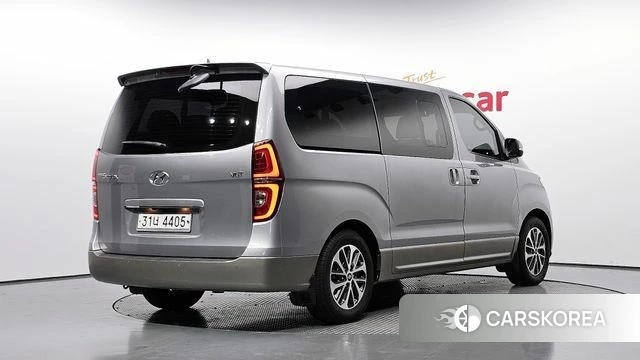 Hyundai The New Grand Starex id 4967462 из Кореи 12