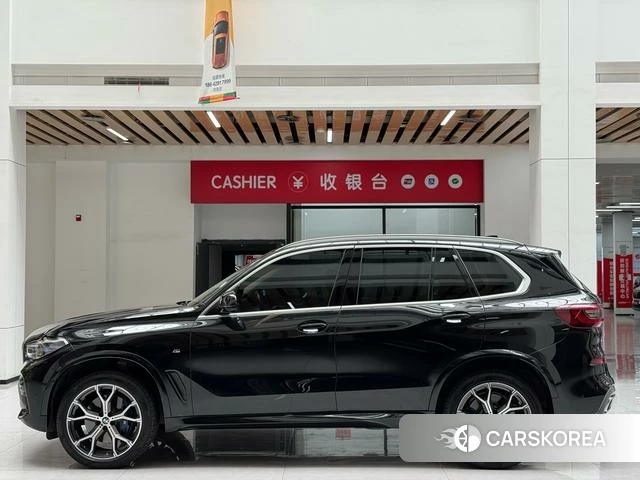 BMW X5 2021 Черный из Китая, фото 5