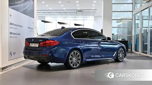BMW 5 Series (G30) id 5029022 из Кореи 12