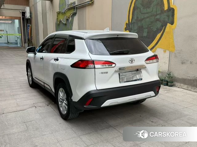 Toyota Corolla 2023 Белый из Китая, фото 2