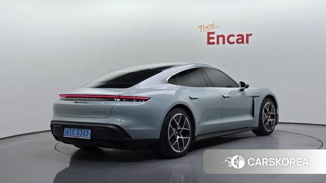 Porsche Taycan id 4964511 из Кореи 12