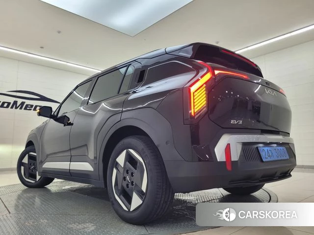 Kia EV3 id 4762438 из Кореи 12