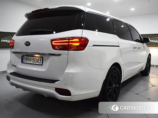 Kia The New Carnival id 4967898 из Кореи 12