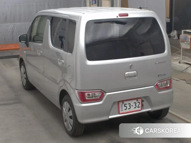 Suzuki Wagon R 2023 из Японии, фото 2