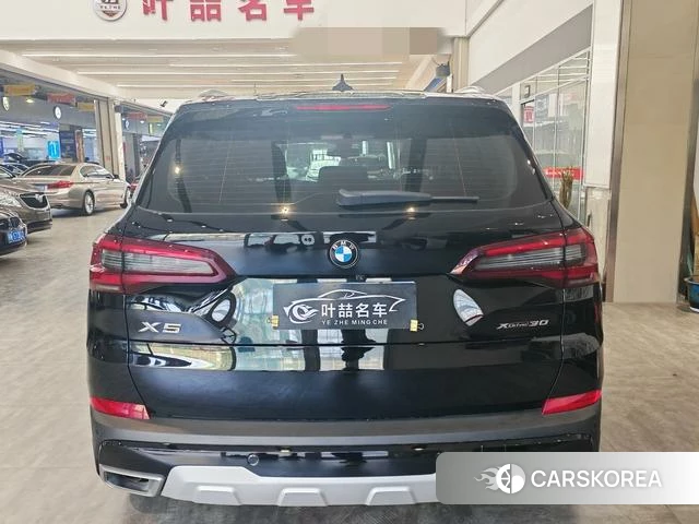BMW X5 2021 Черный из Китая, фото 2