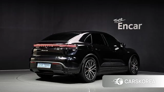 Porsche Makan EV id 4980164 из Кореи 12