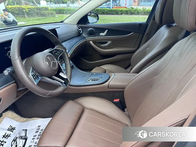 Mercedes-Benz E-Class 2022 Черный из Китая, фото 3