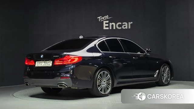 BMW 5 Series (G30) id 4978103 из Кореи 12