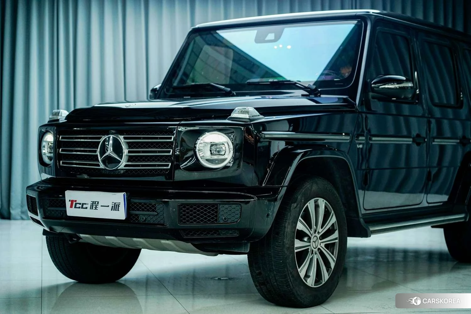 Mercedes-Benz G-Class 2023 Черный из Китая, фото 2