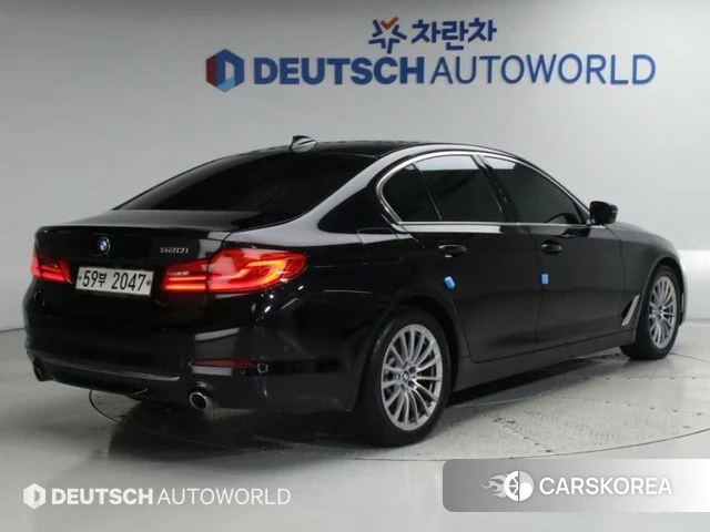 BMW 5 Series (G30) id 4998424 из Кореи 12
