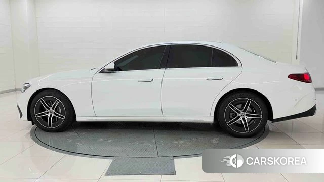 Mercedes-Benz E-Class W214 id 5051559 из Кореи 12
