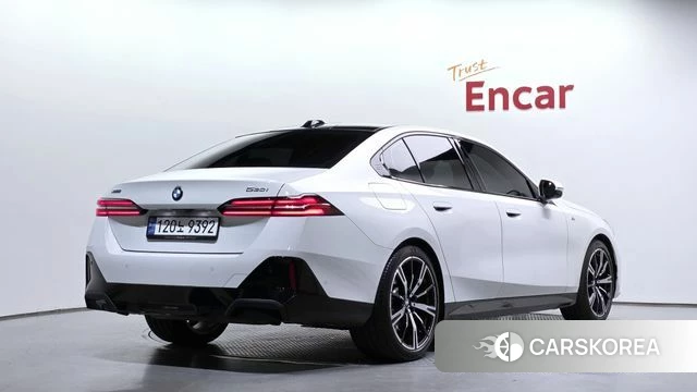 BMW 5 Series (G60) id 5021425 из Кореи 12