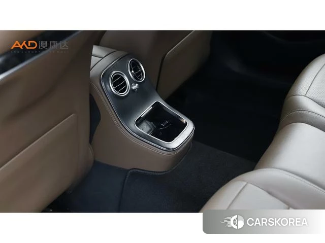 Mercedes-Benz E-Class 2022 Черный из Китая, фото 2