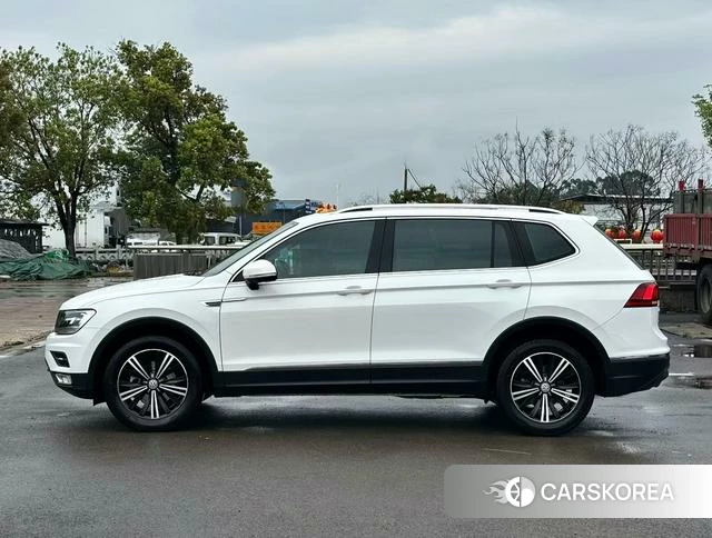 Volkswagen Tiguan L 2020 Белый из Китая, фото 2