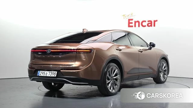 Toyota Crown Crossover id 5021475 из Кореи 12