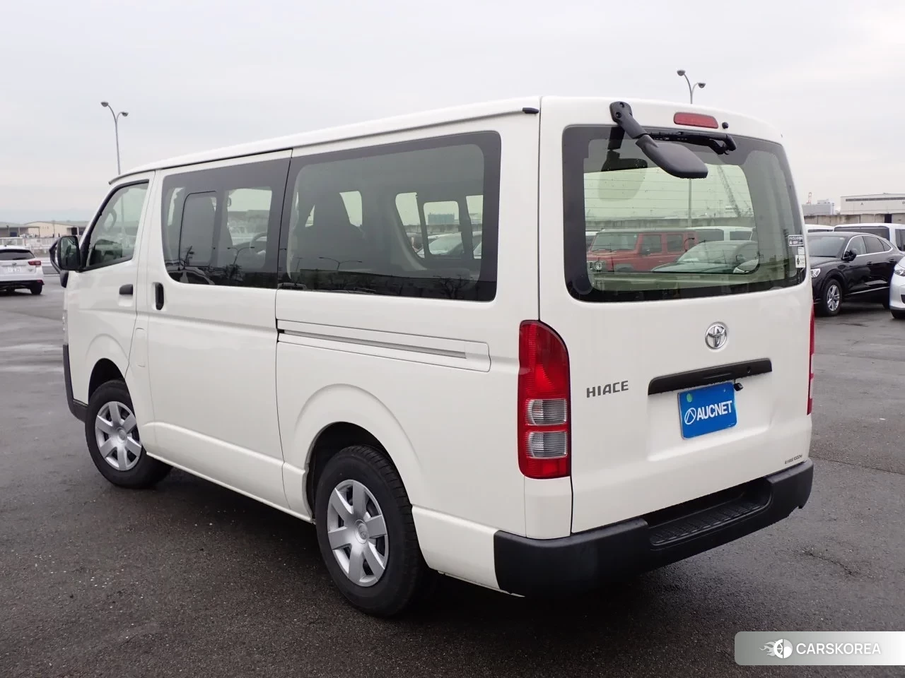 Toyota HiAce Van 2021 из Японии, фото 2