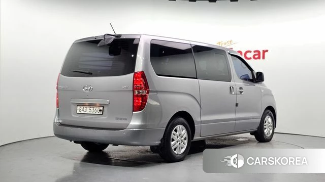 Hyundai The New Grand Starex id 4587260 из Кореи 12