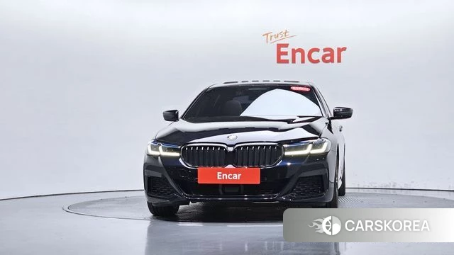 BMW 5 Series (G30) id 4996732 из Кореи 12