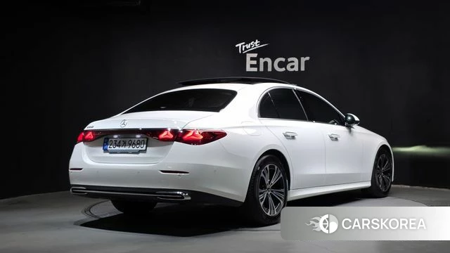 Mercedes-Benz E-Class W214 id 5016150 из Кореи 12