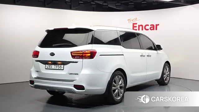 Kia The New Carnival id 3709356 из Кореи 12