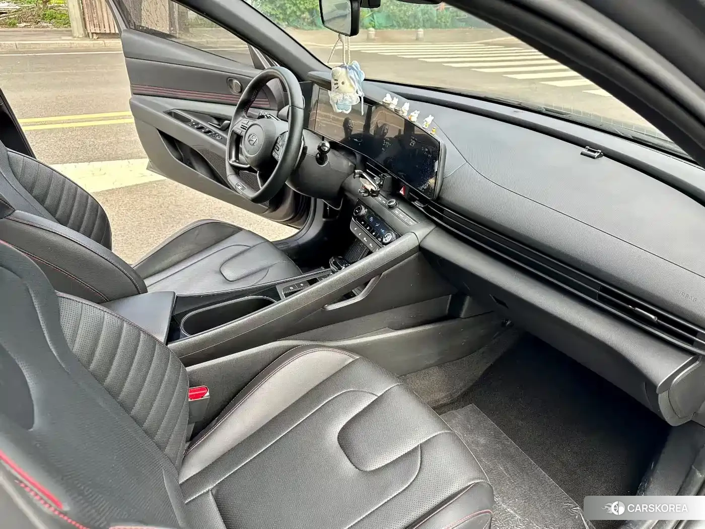 Hyundai Elantra 2024 Silver/gray из Китая, фото 2