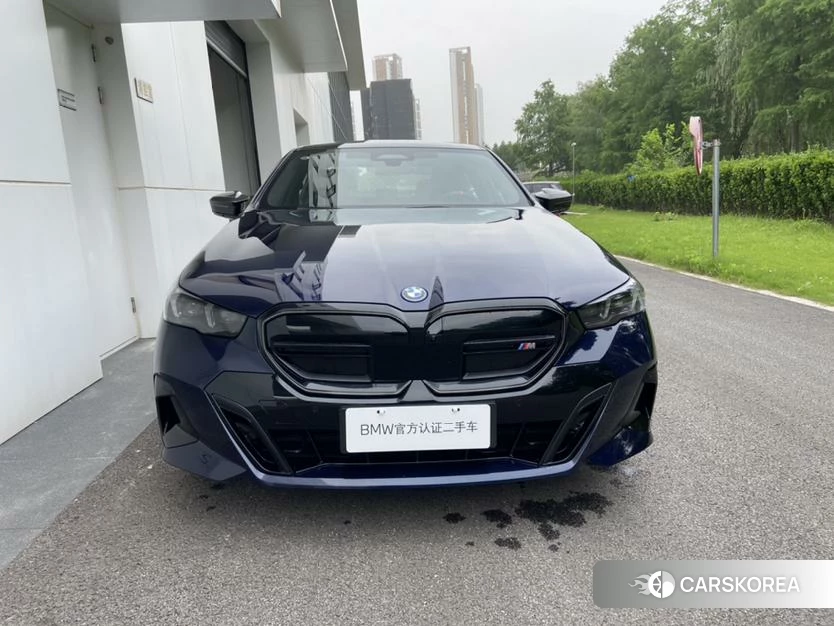 BMW i5 2024 Синий из Китая, фото 2