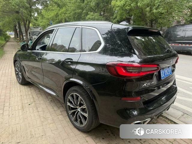 BMW X5 2021 Черный из Китая, фото 2