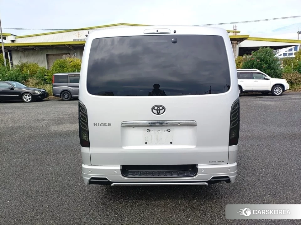 Toyota HiAce Van 2020 из Японии, фото 2