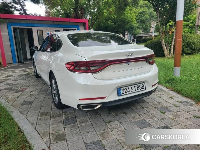 Hyundai Grandeur IG id 4705675 из Кореи 12