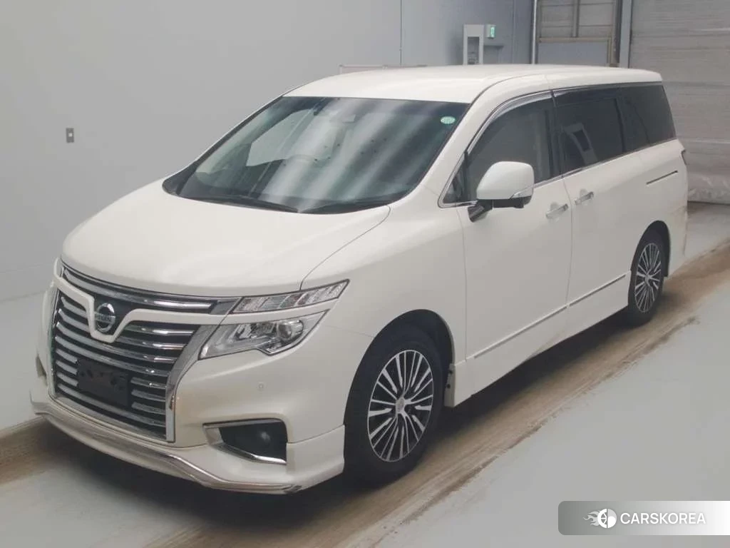 Nissan Elgrand 2019 из Японии, фото 2