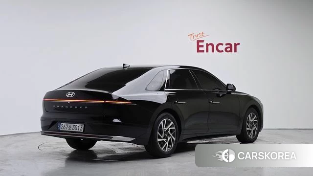 Hyundai Grandeur (GN7) id 4753421 из Кореи 12