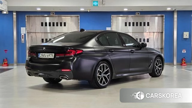 BMW 5 Series (G30) id 5016679 из Кореи 12
