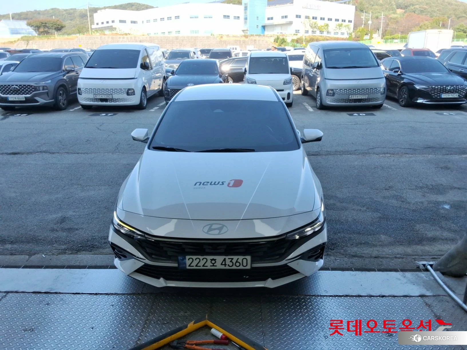 Hyundai Avante 2024 Atlas White из Кореи, фото 2