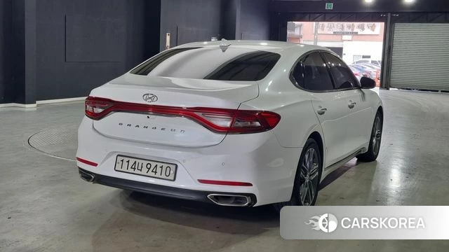 Hyundai Grandeur IG id 4708694 из Кореи 12