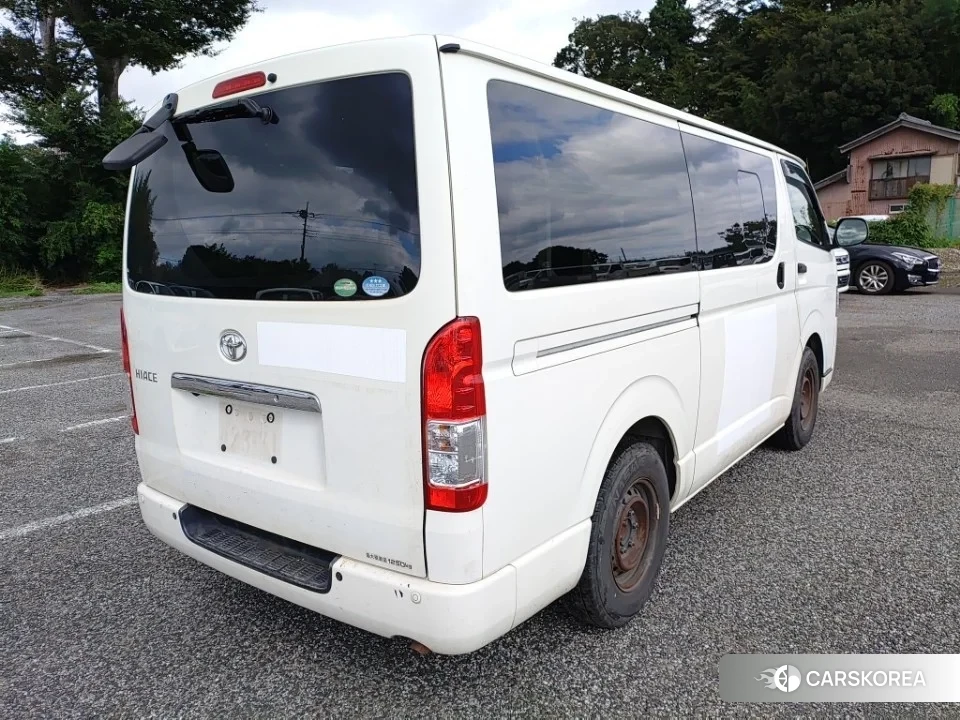 Toyota HiAce Van 2020 из Японии, фото 2