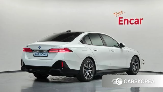 BMW i5 (G60) id 4934915 из Кореи 12